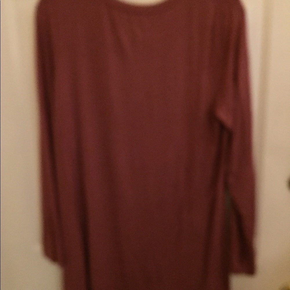 Top - Picture 3 of 3